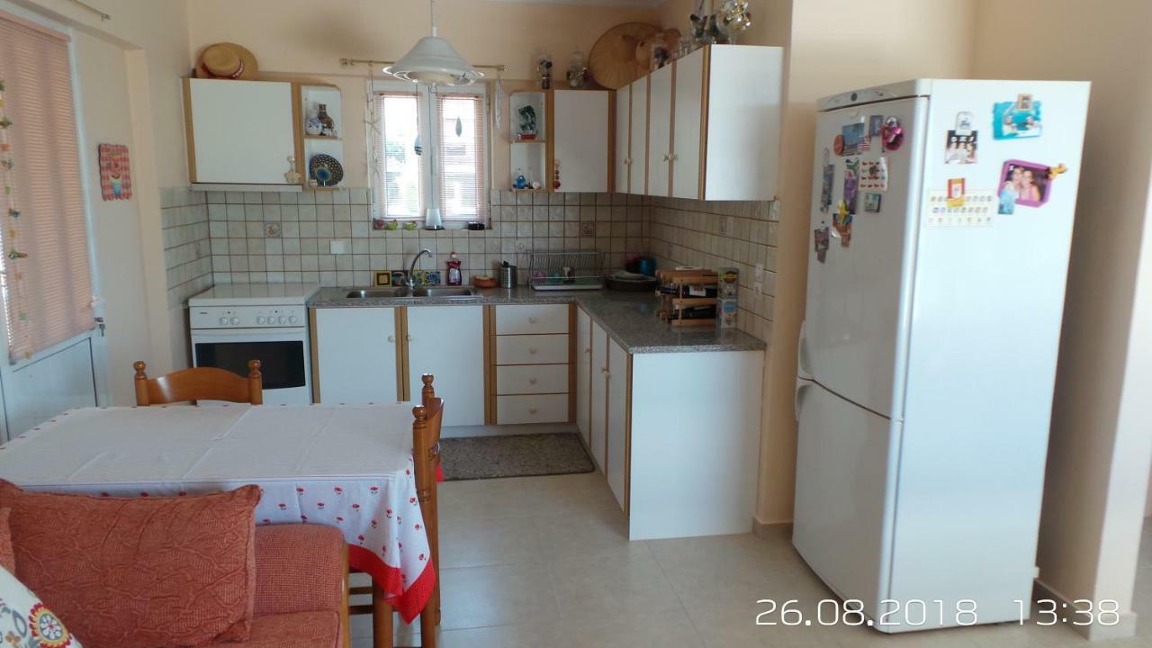 Marios View Apartment Saronida Ngoại thất bức ảnh