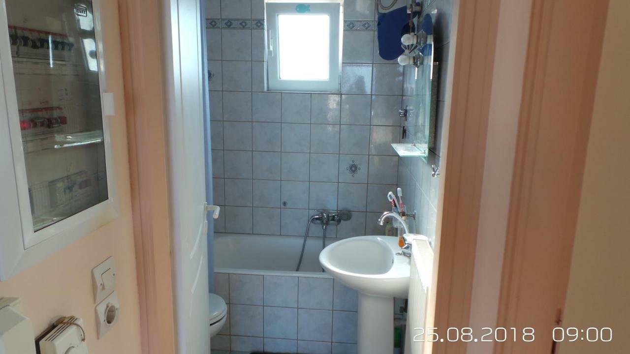 Marios View Apartment Saronida Ngoại thất bức ảnh